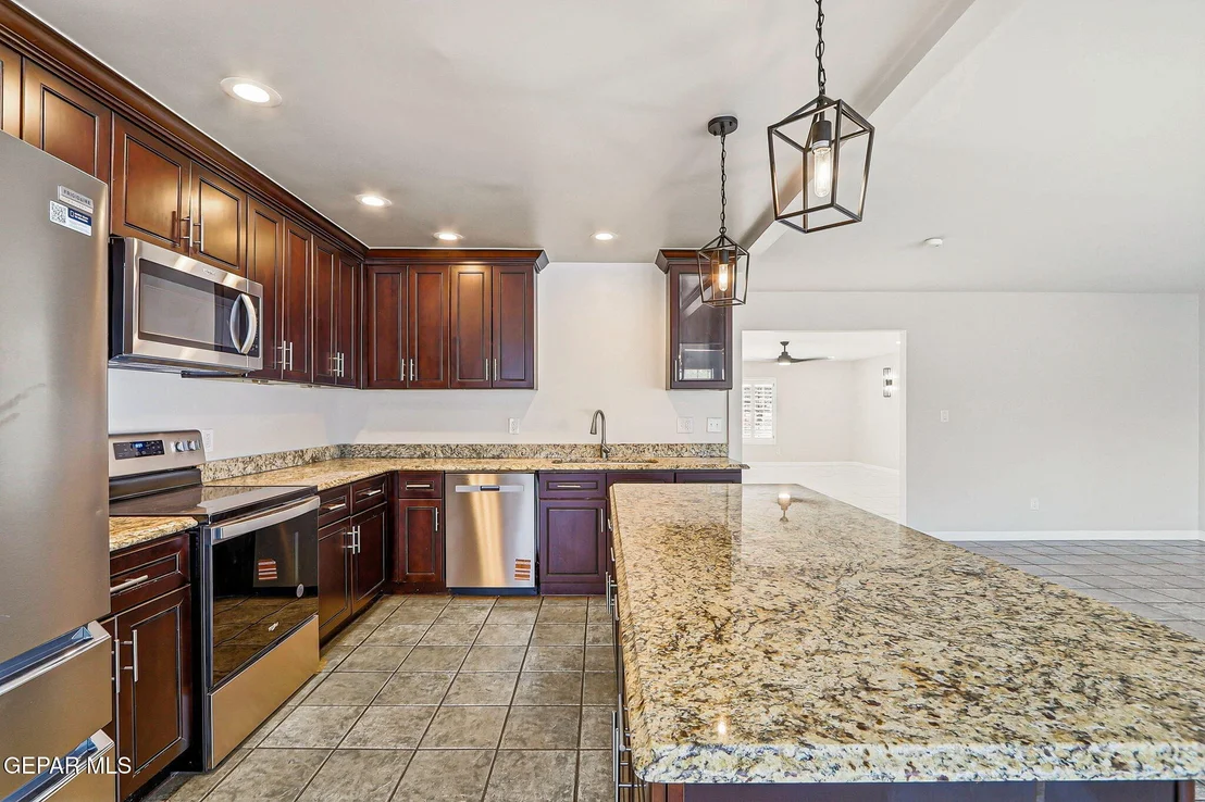 Photo of 1415 MONTE NEGRO Drive