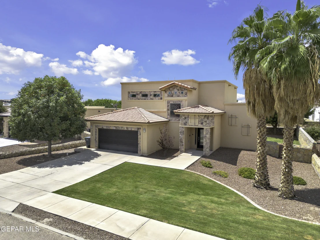 Photo of 5649 VALLEY MAPLE Drive