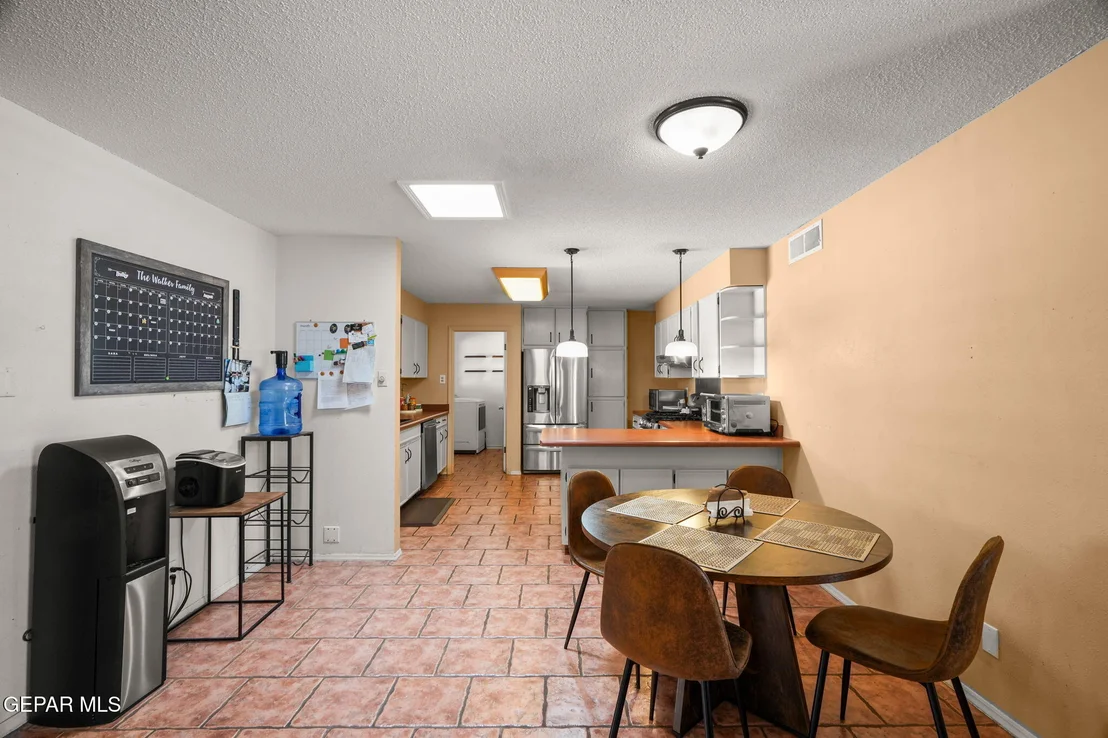 Photo of 3405 MOONLIGHT Avenue