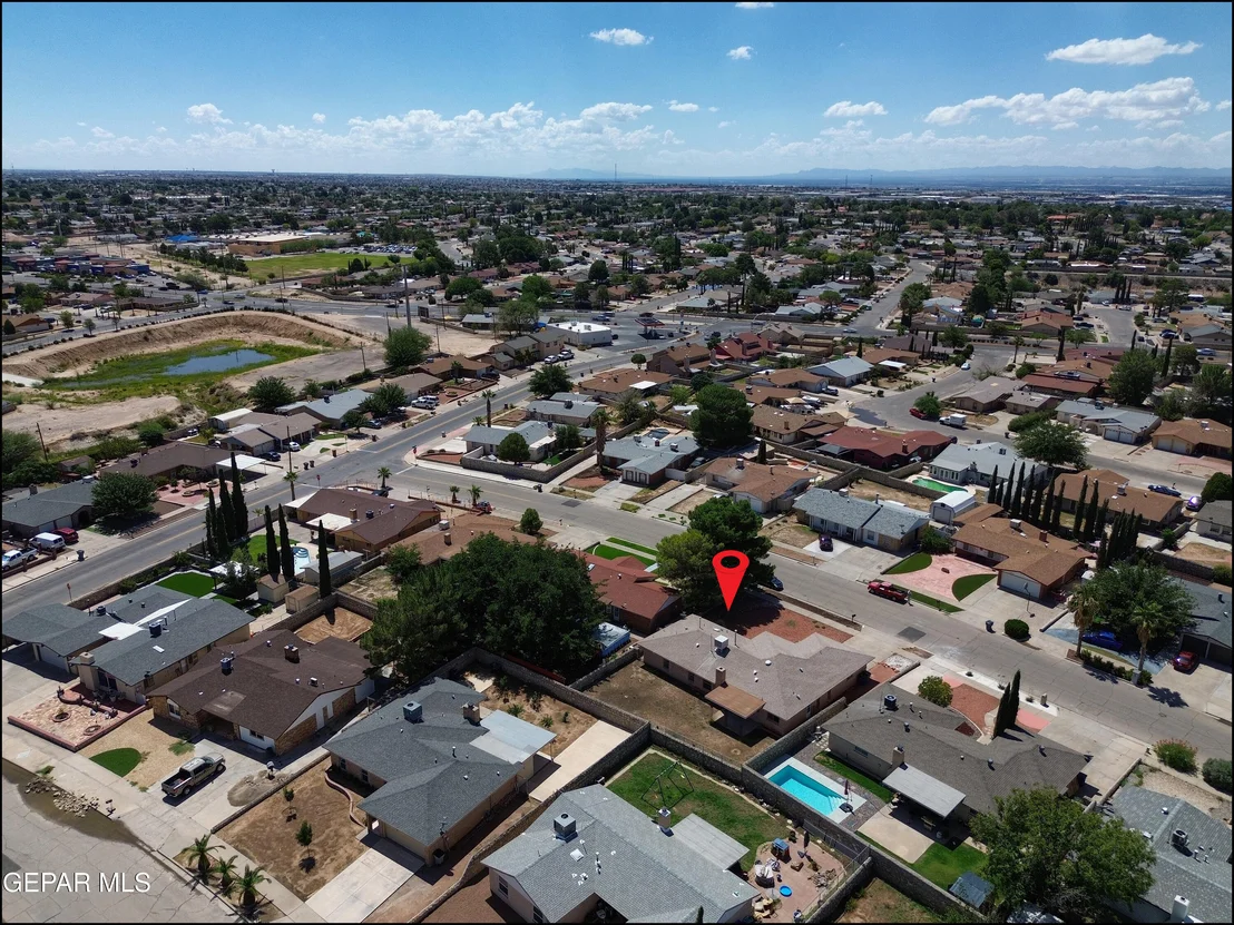 Photo of 11057 TOM WEISKOPF Drive