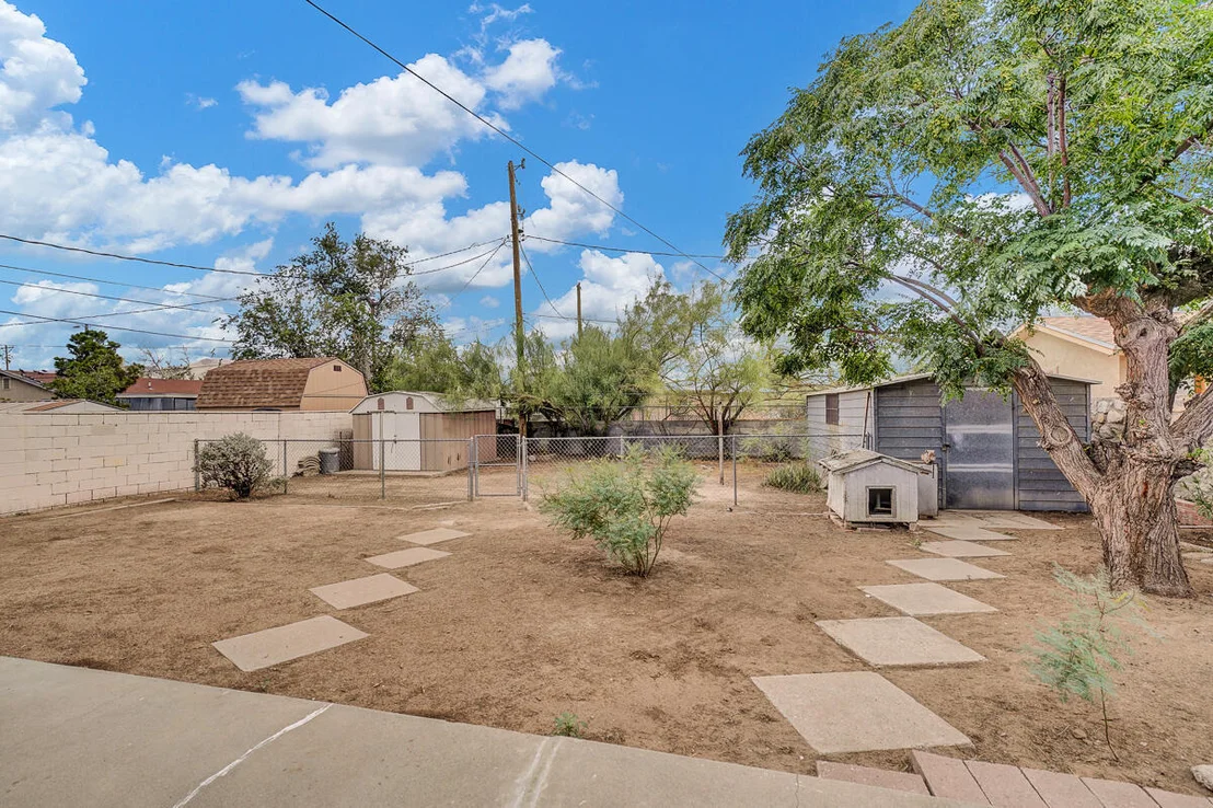 Photo of 5205 FLOWER Drive