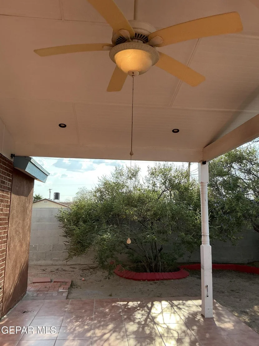 Photo of 6501 AZTEC Road