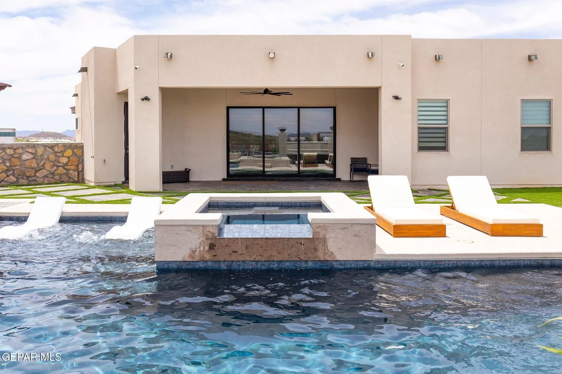Photo of 7417 Caveson Court