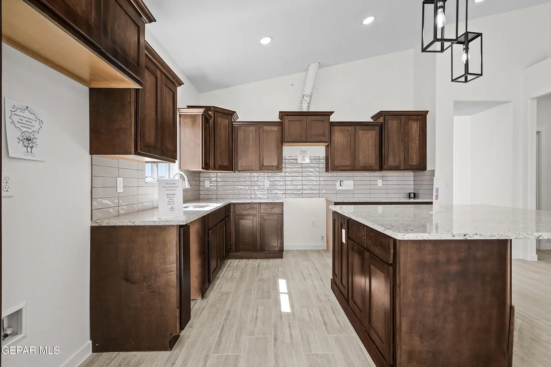 Photo of 7621 ENCHANTED RIDGE Drive