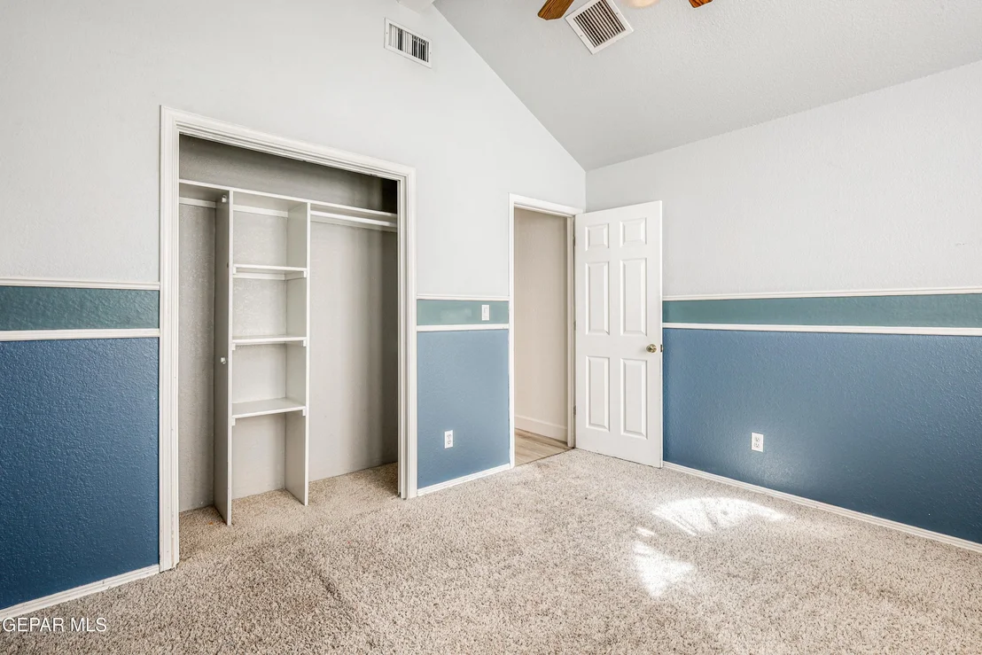 Photo of 918 Bellacumbre Drive