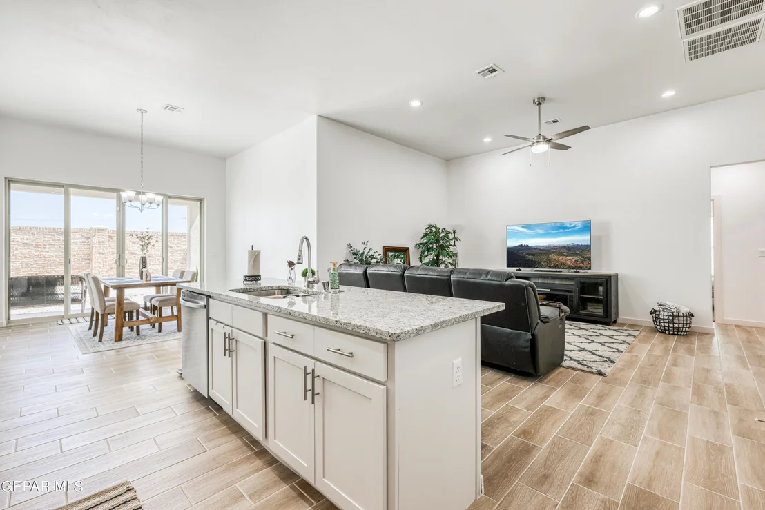 Photo of 7409 Enchanted Point Drive