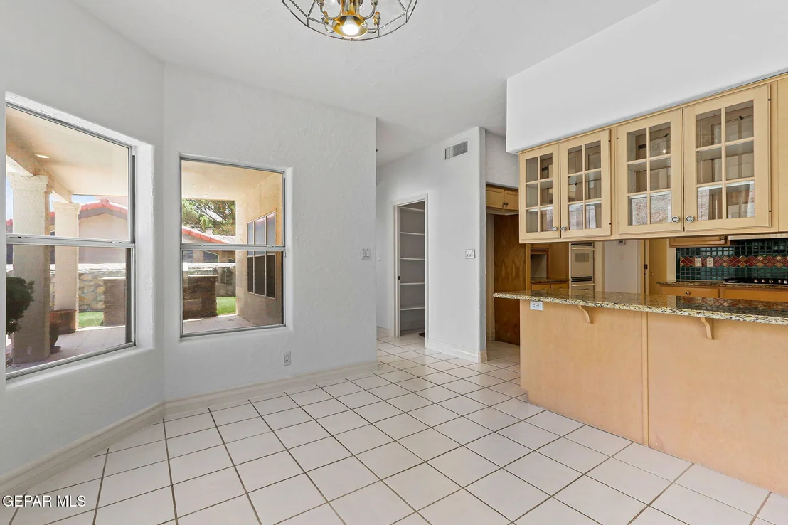 Photo of 5566 Buckley Drive