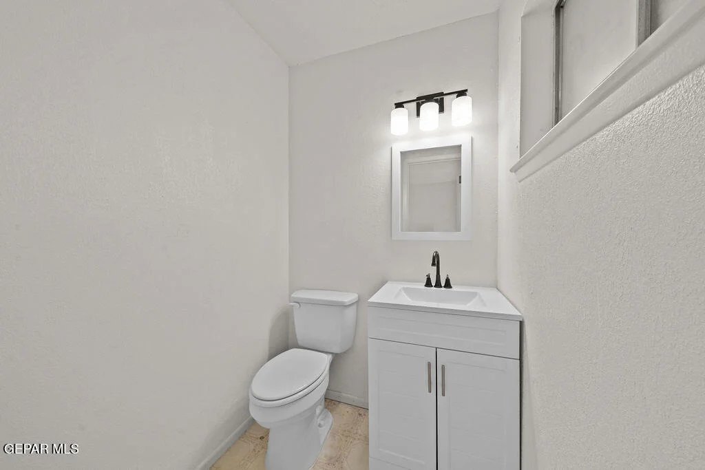 Photo of 220 PYRITE Drive