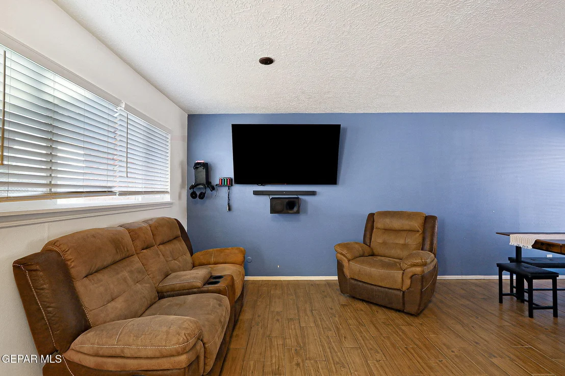 Photo of 4860 Winthrop Drive