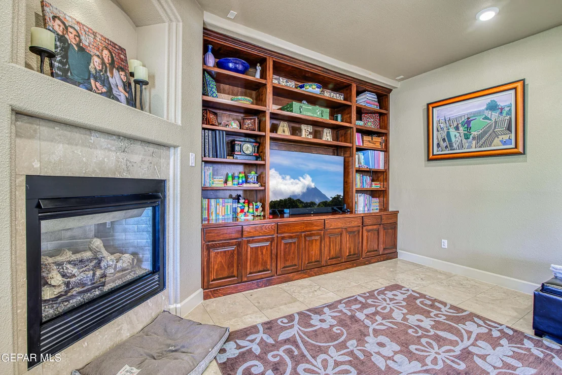 Photo of 6292 FRANKLIN DOVE Avenue