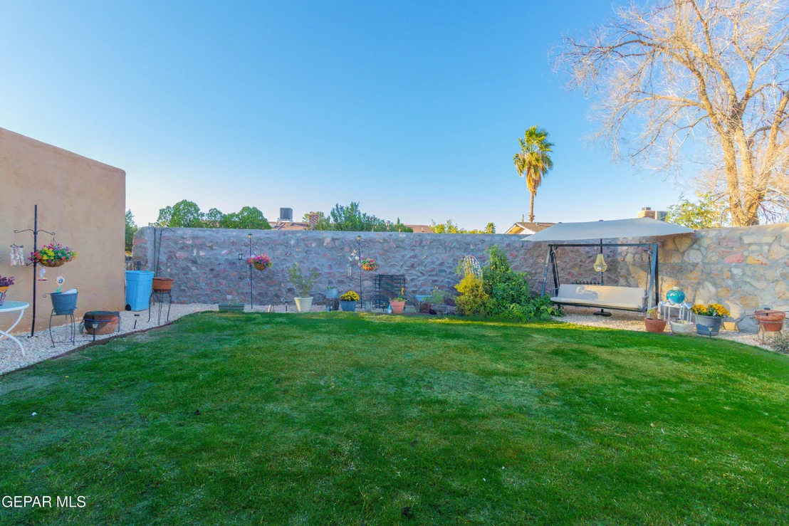 Photo of 717 FRONTERA Road