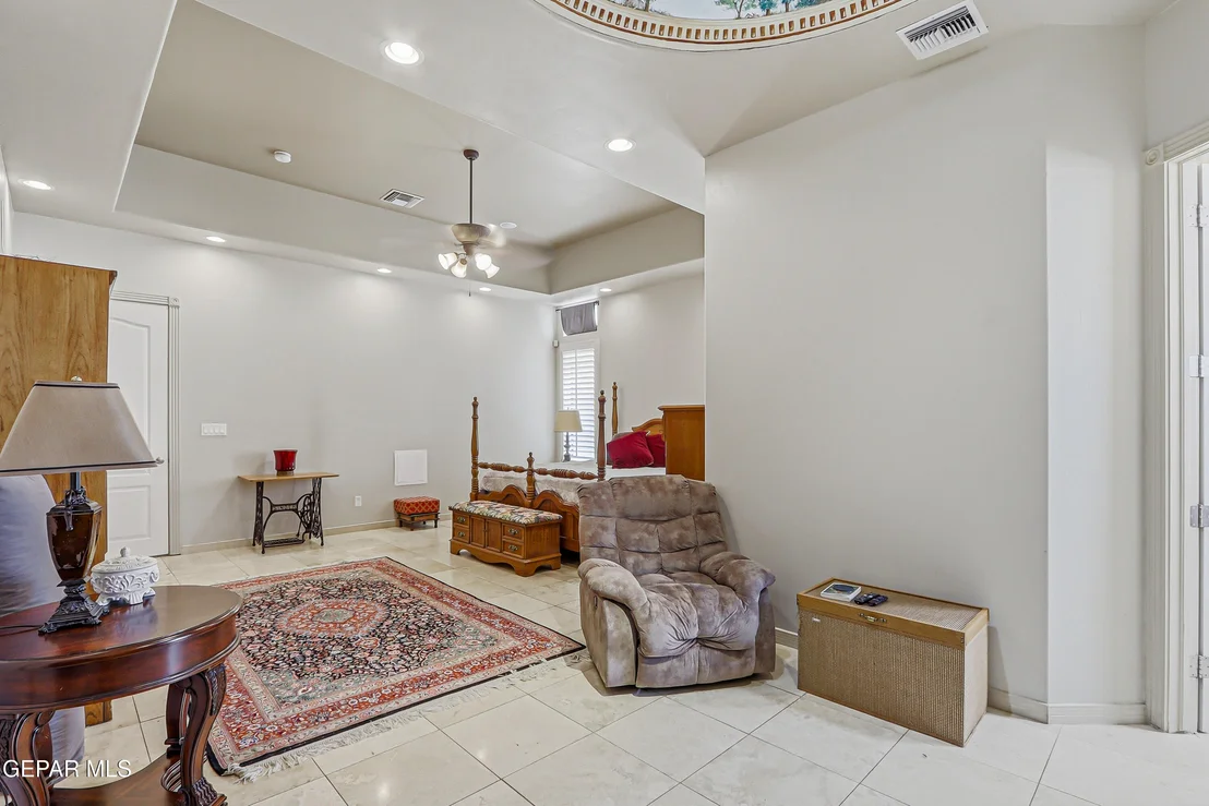 Photo of 6340 FRANKLIN RED Drive