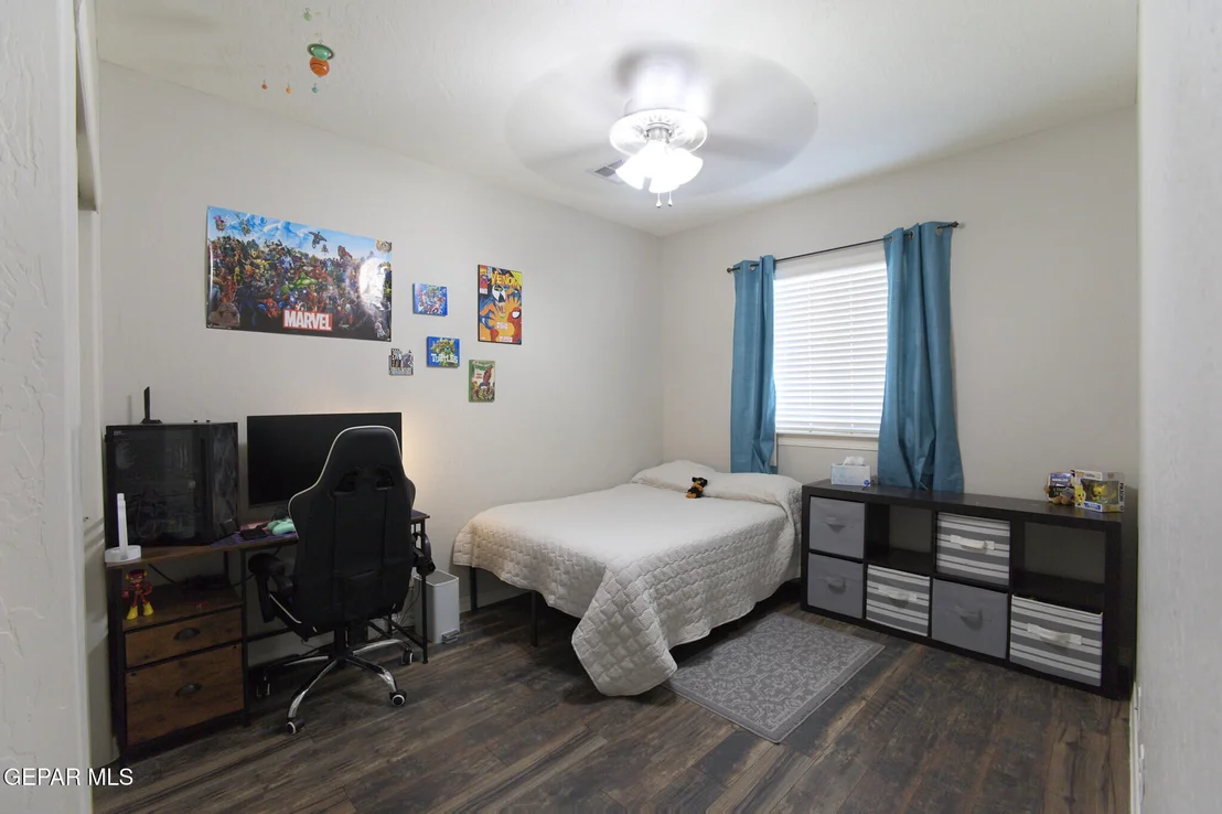 Photo of 987 GRANDEVOLE Drive