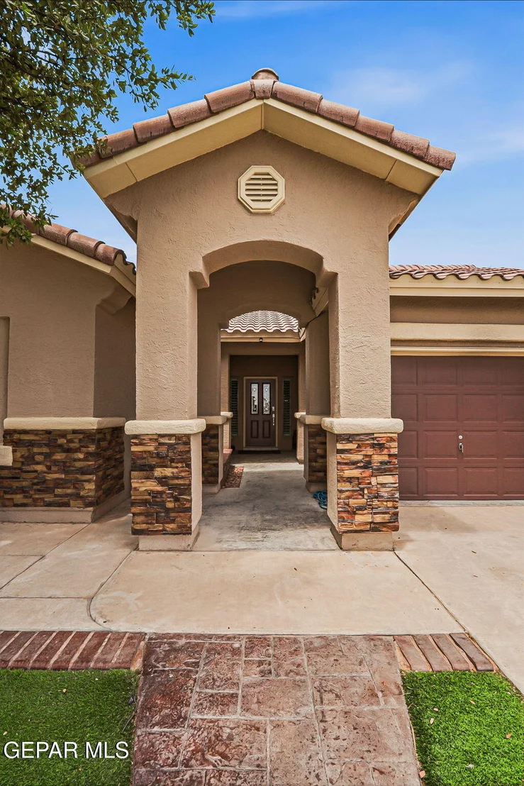 Photo of 3065 TIERRA NORA Drive