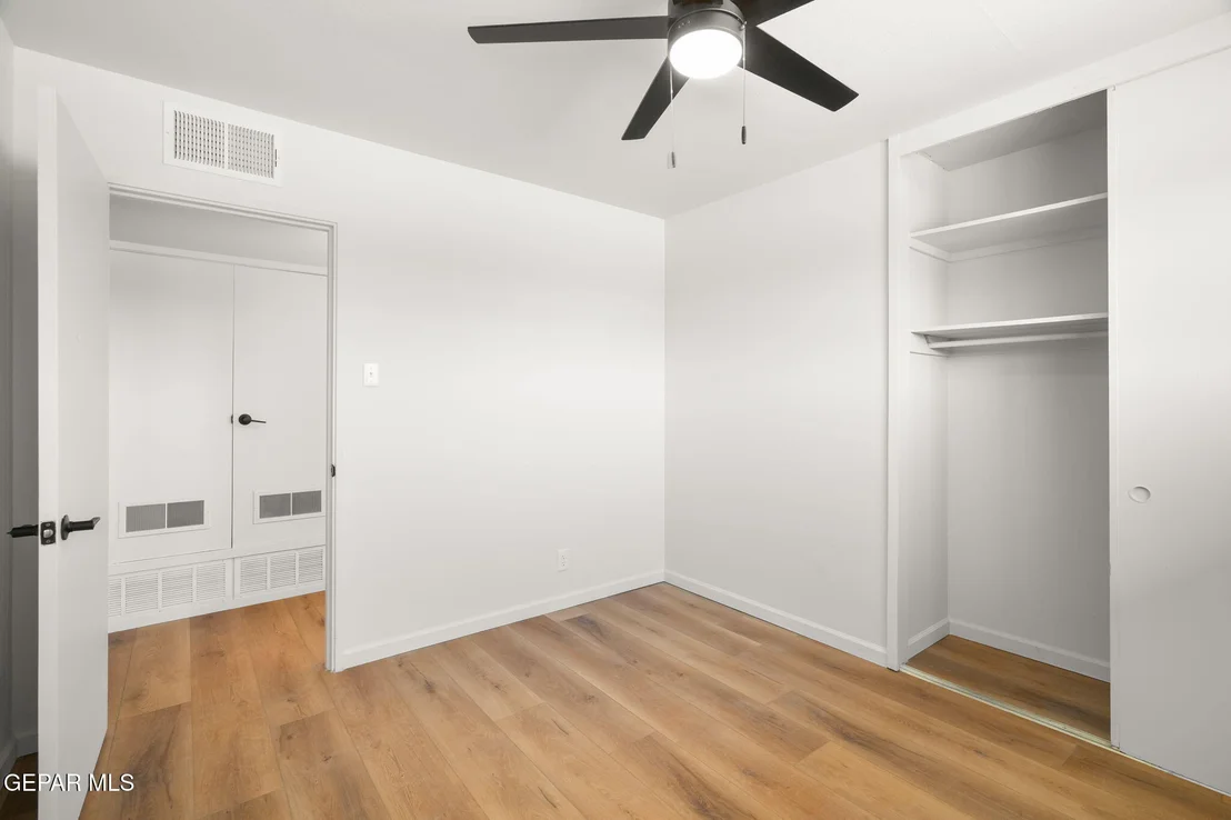 Photo of 4318 Larchmont Drive