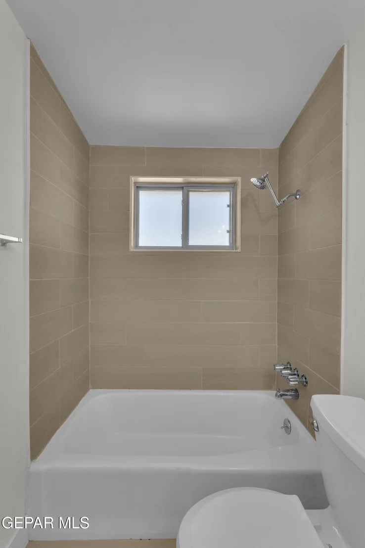 Photo of 10400 LAMBDA Drive