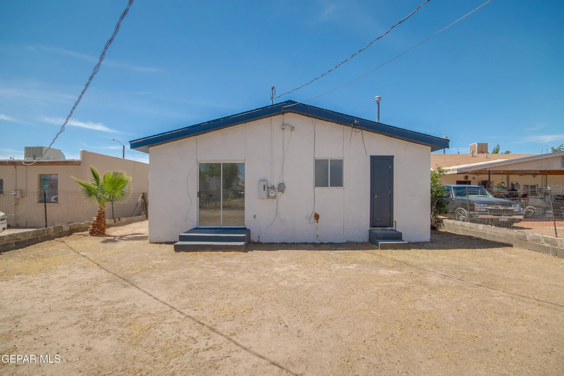 Photo of 8165 JOSEPHINE Circle