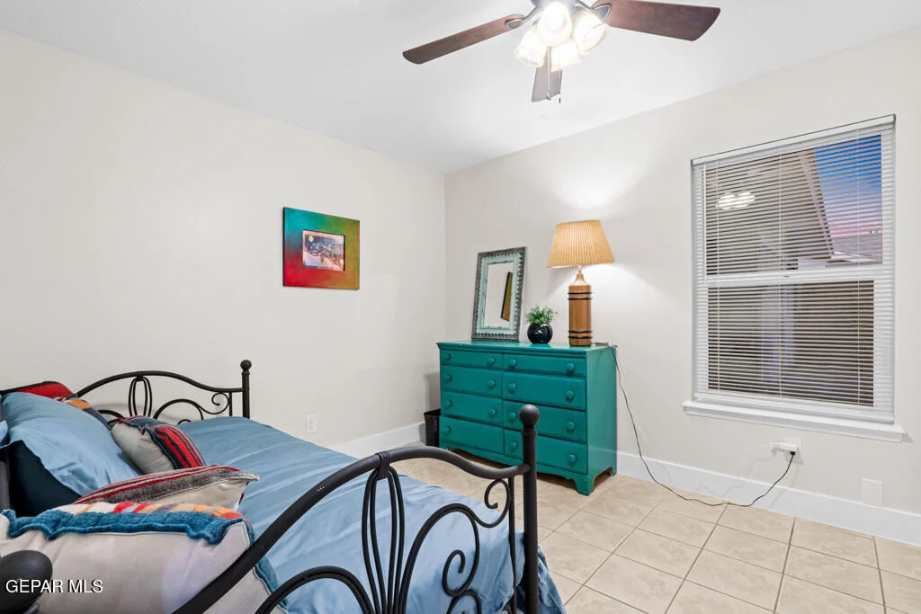 Photo of 10053 Foothill Drive