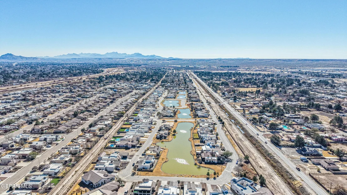 Photo of 5620 RIVER RUN Street