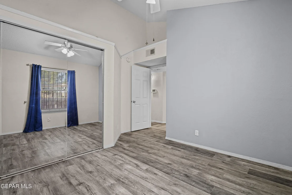 Photo of 5639 SCHWARZKOPF Drive