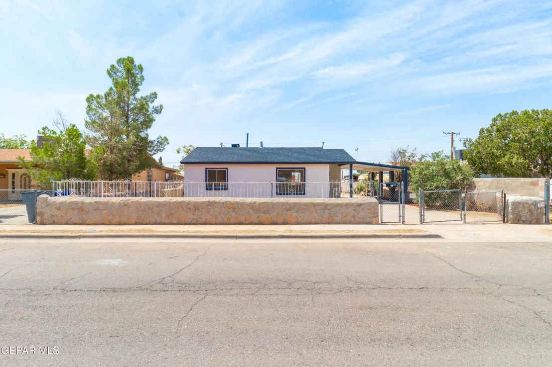 Photo of 7702 HERMOSILLO Drive