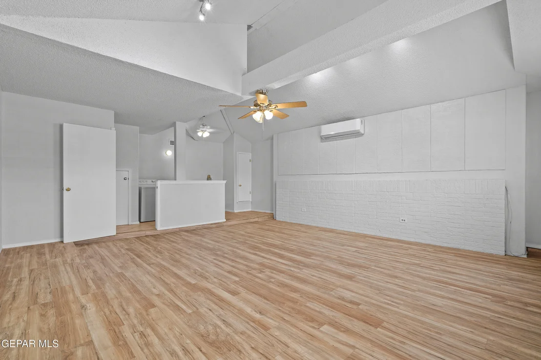 Photo of 5653 Saplinas Road