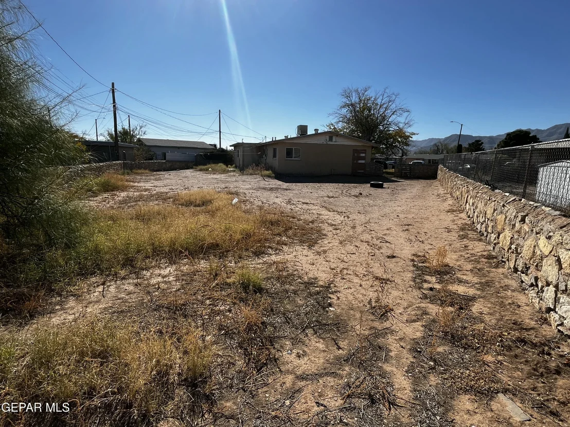 Photo of 4733 Guadalupe Drive