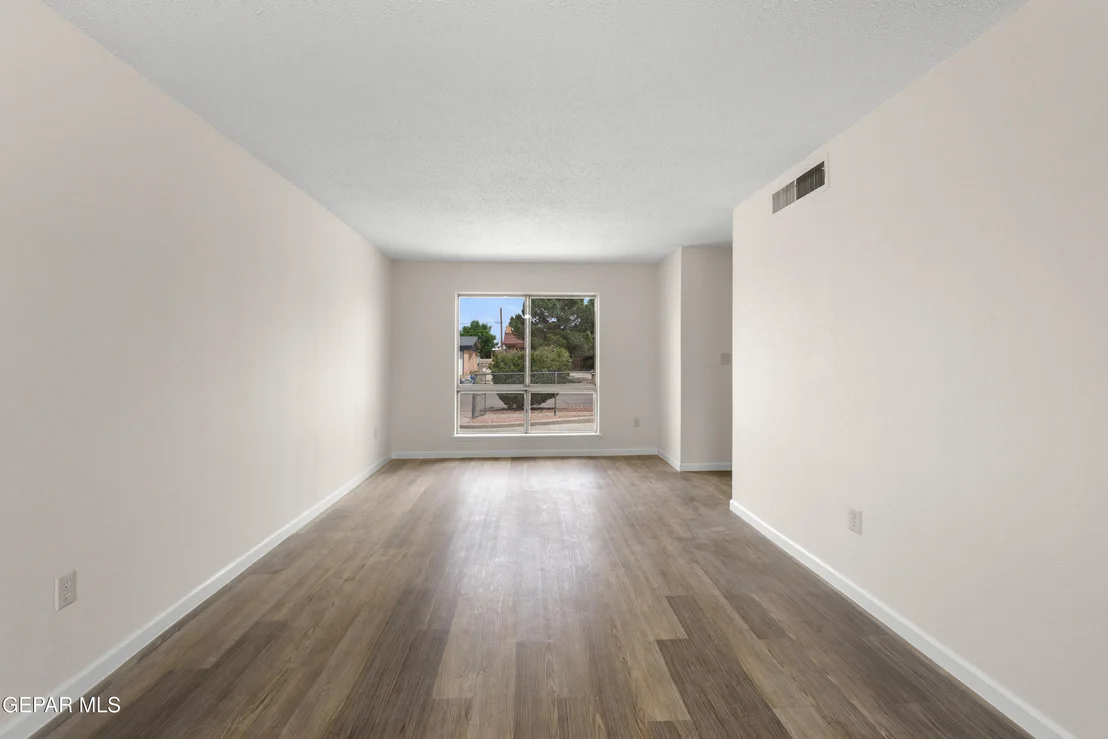 Photo of 2109 FEBRERO Drive