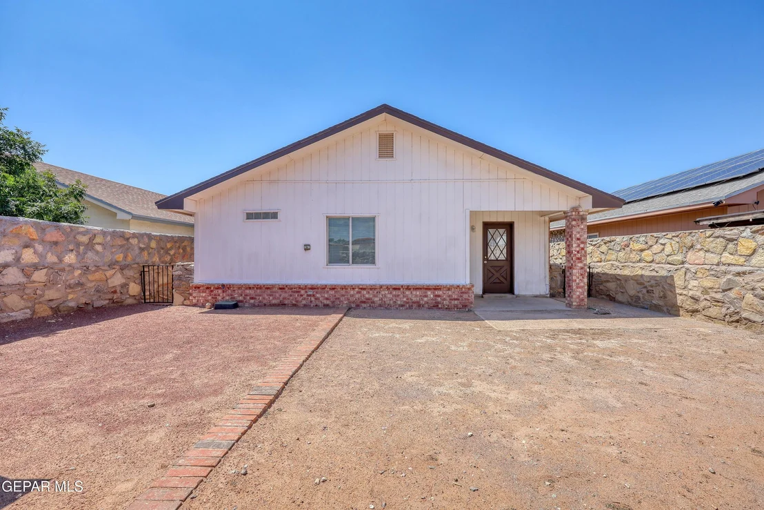 Photo of 3312 MIKE GODWIN Drive