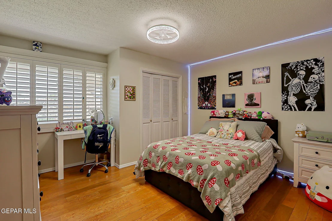 Photo of 9012 SHAVER Drive