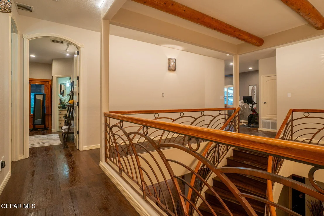Photo of 5804 Sundale Road
