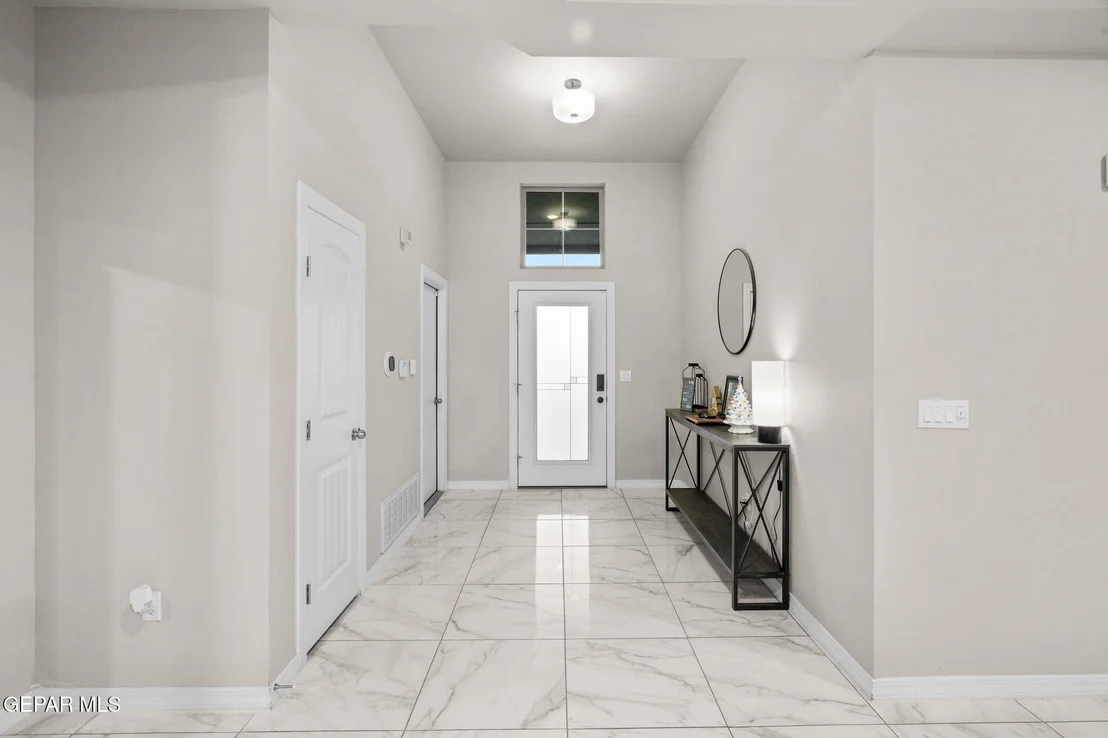 Photo of 356 PLATEAU Drive