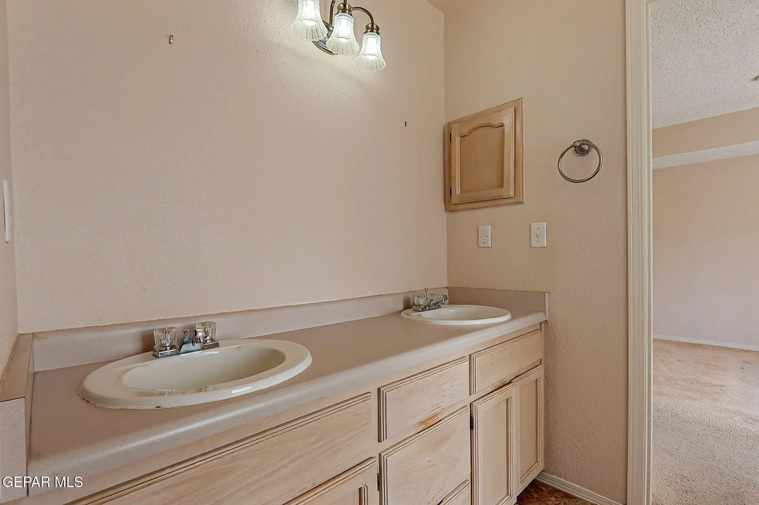 Photo of 7724 NARDO GOODMAN Drive