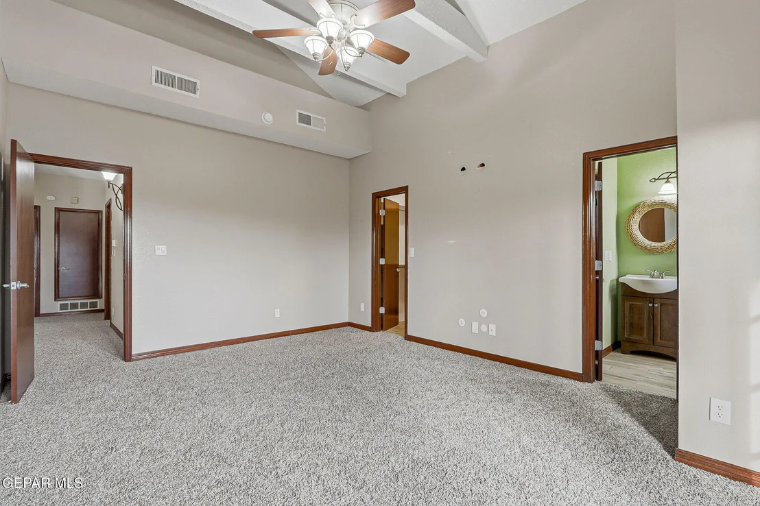Photo of 12541 SETTING SUN Drive