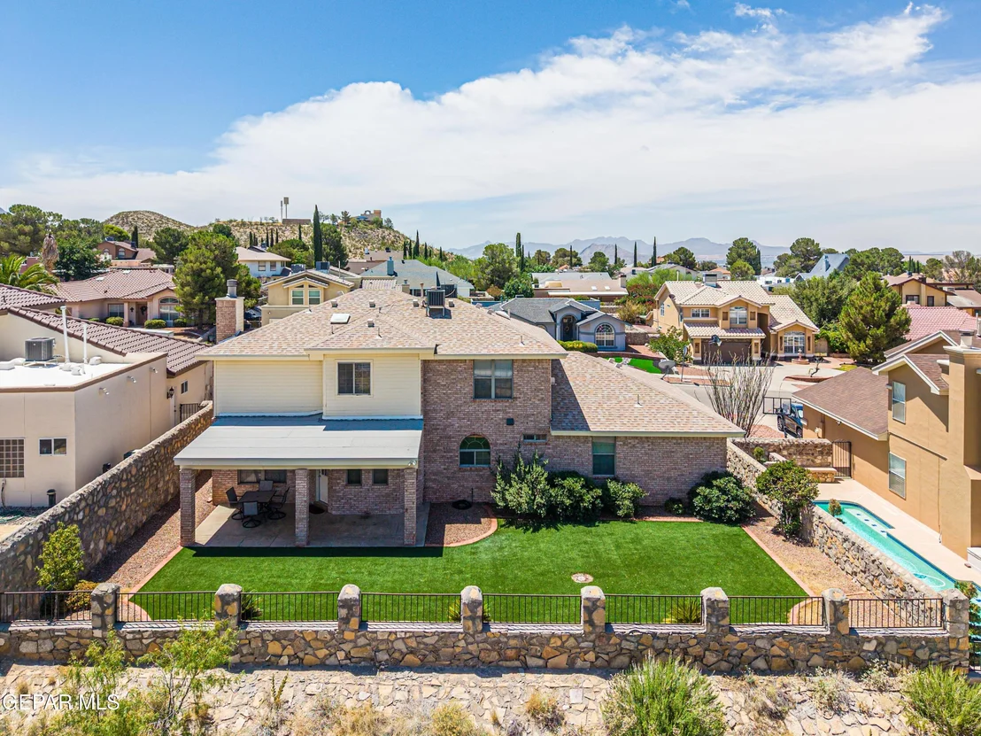 Photo of 6617 Isla del Rey Drive
