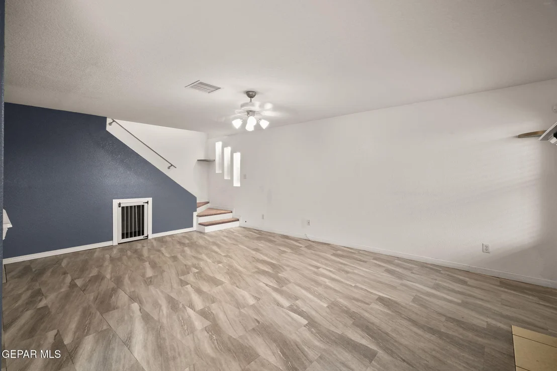 Photo of 1611 PLAYA DEL SOL Street