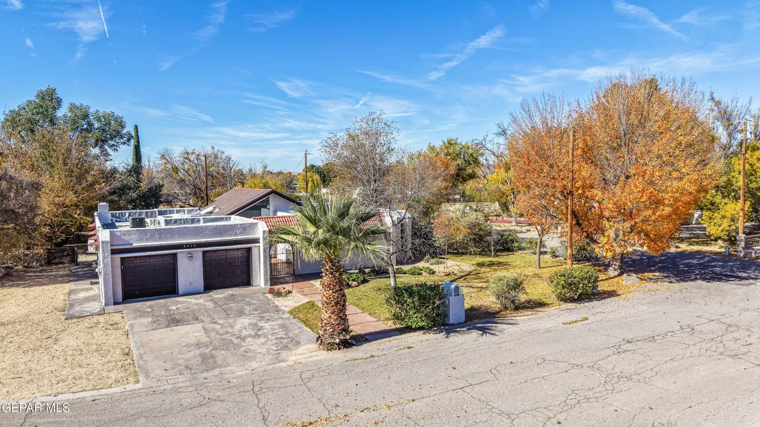 Photo of 5415 ORANTES Place