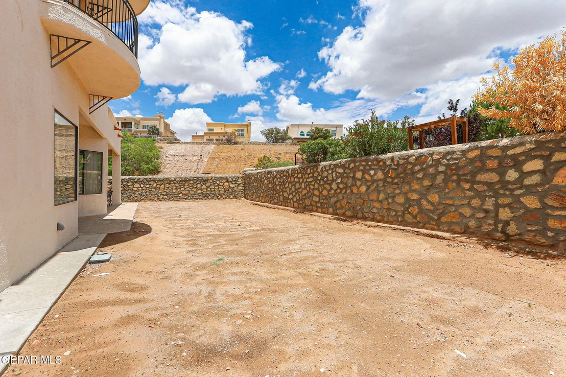 Photo of 6514 Franklin Cove Place