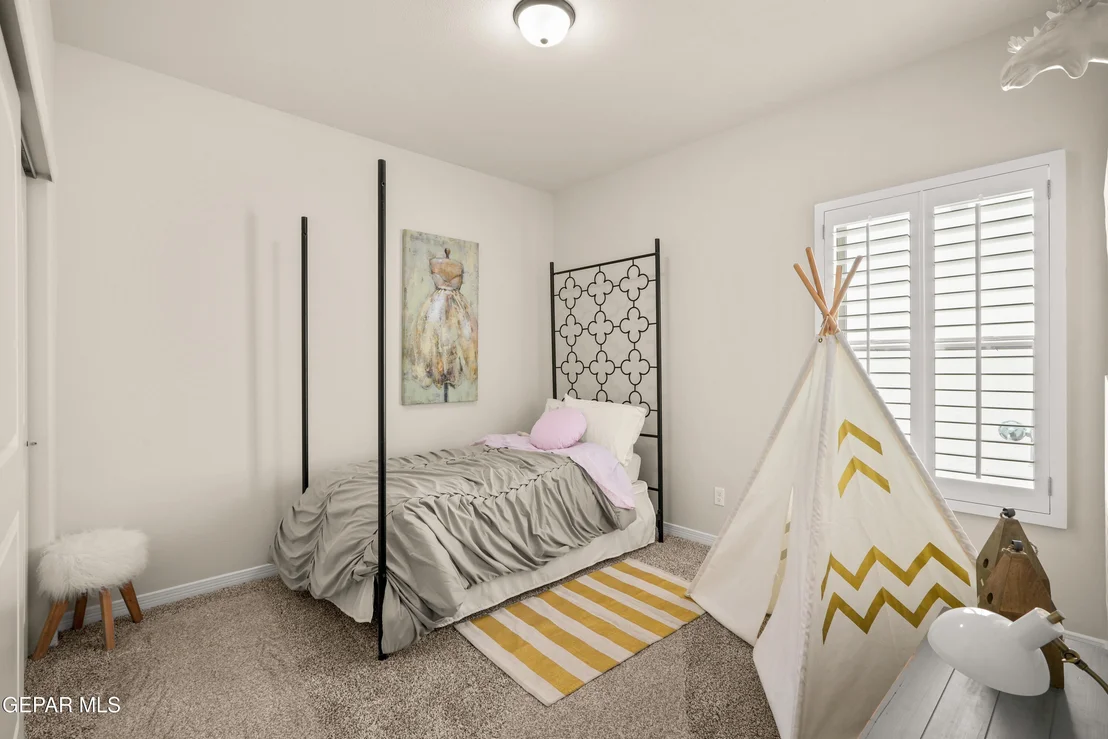 Photo of 3825 Object Place