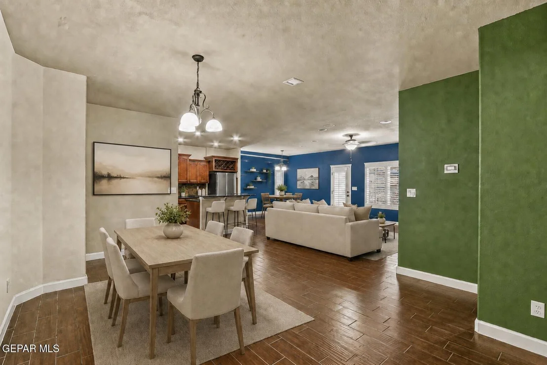 Photo of 1633 SORA Way