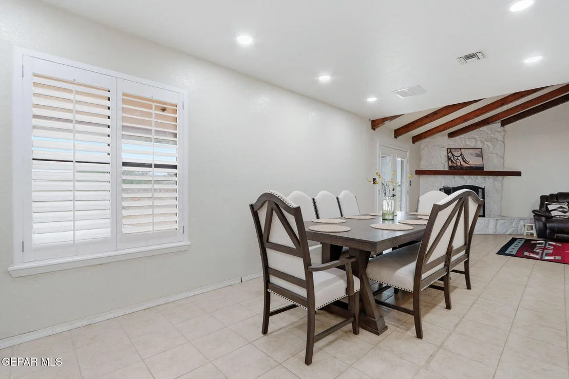 Photo of 6375 DESERT WILLOW Drive