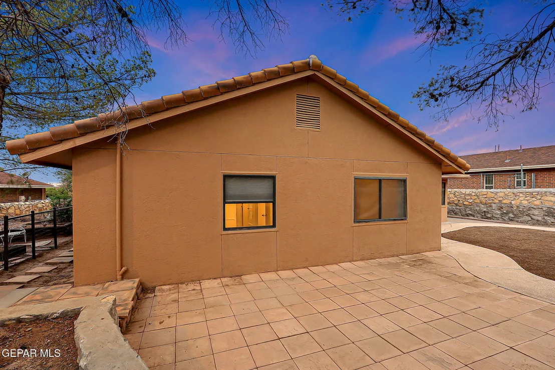 Photo of 11604 Cedar crest Drive