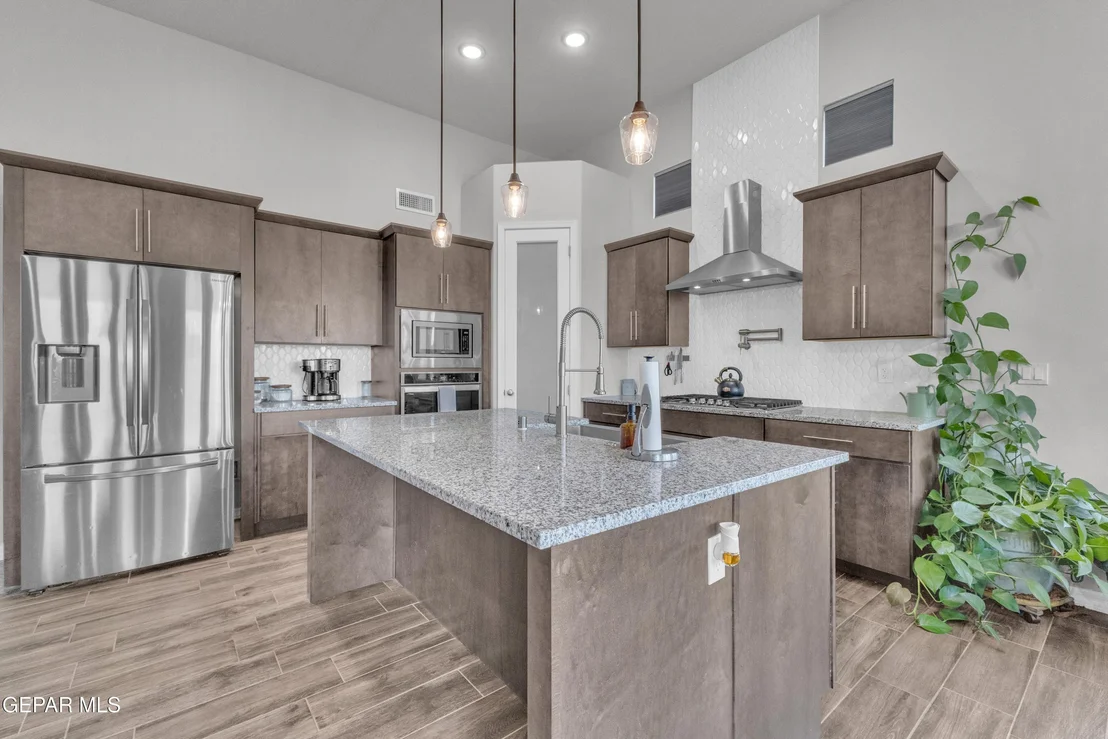 Photo of 1076 Speranza Court