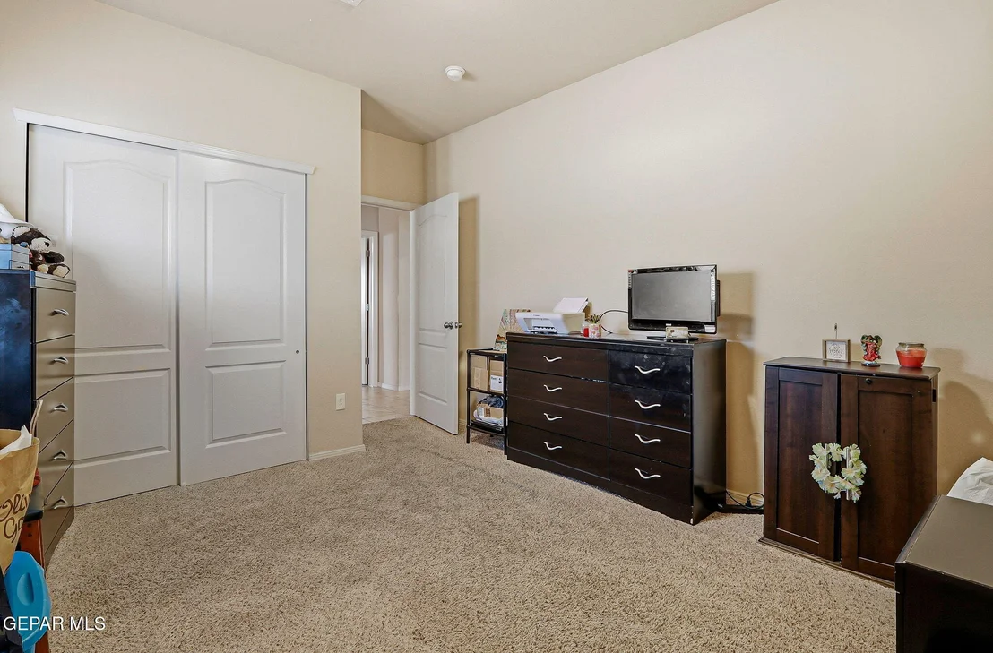 Photo of 11052 RAY MENA Lane