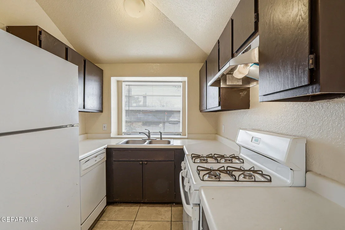 Photo of 10801 Rhyolite Drive