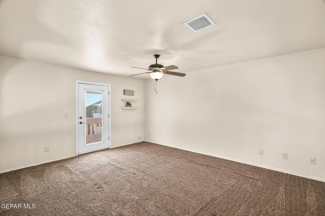 Photo of 14840 Holden Road