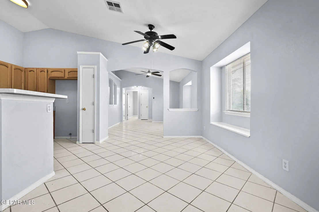 Photo of 11609 BELL TOWER Drive
