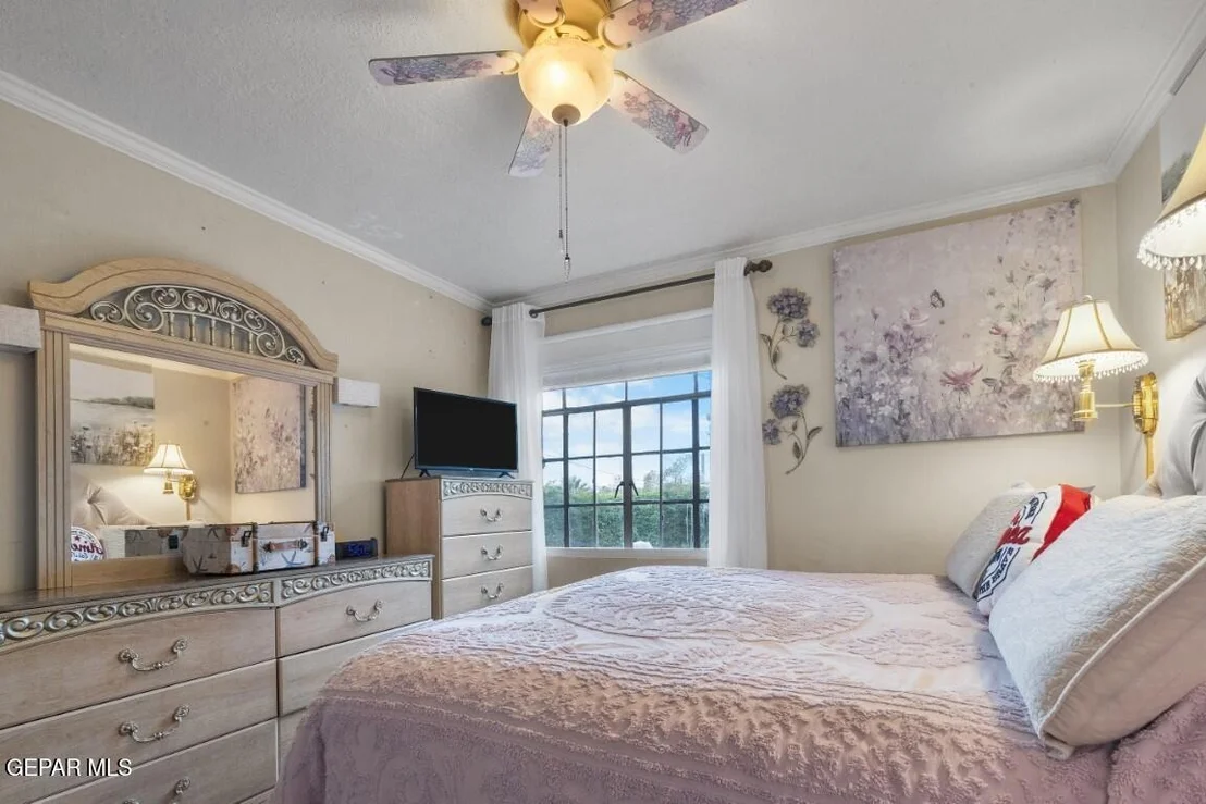 Photo of 607 Mesita Drive