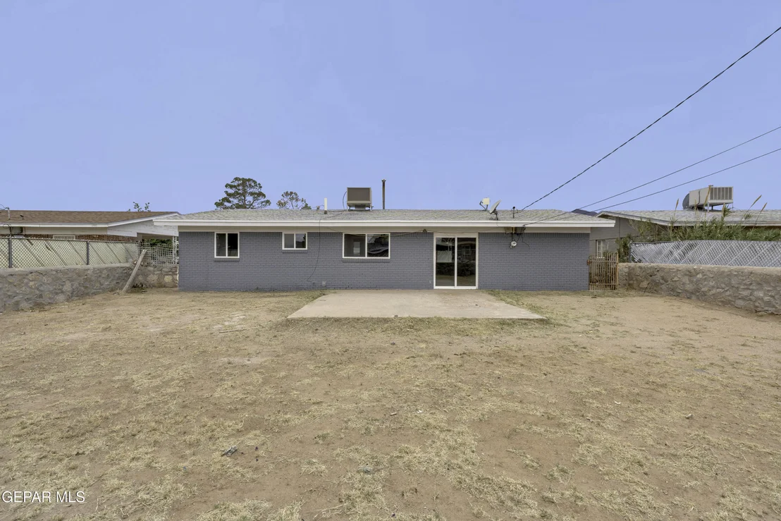 Photo of 9314 VICKSBURG Drive