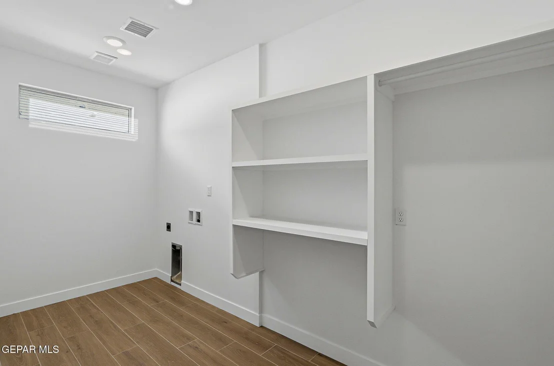 Photo of 5440 Dougallan Lane